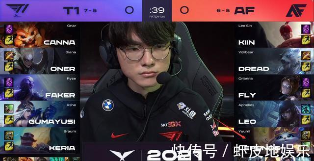 尤其是当他 尤其是当他