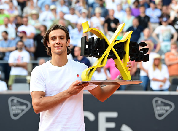 值得一提的 值得一提的