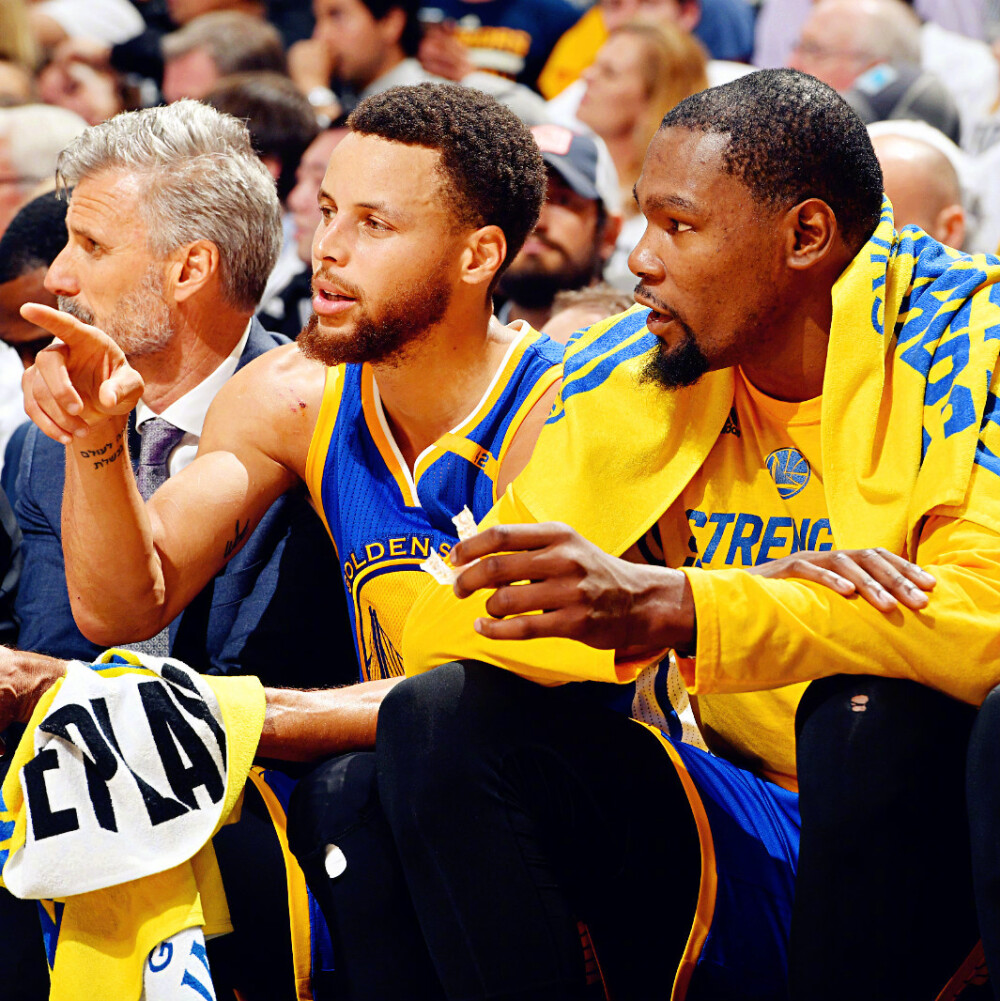 关键球执行 关键球执行